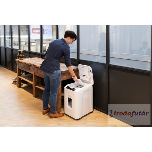 intimus AutoShred 180 CP4 iratmegsemmisítő automata lapadagolós, 180 lap, P4 biztonsági szint, 4×12 mm konfetti, 32 l tartály